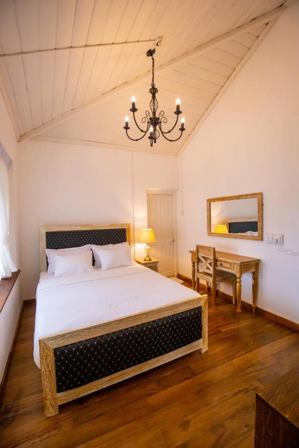 Andriyala Hotel Diyatalawa Buitenkant foto