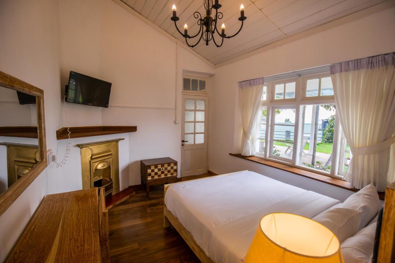Andriyala Hotel Diyatalawa Buitenkant foto