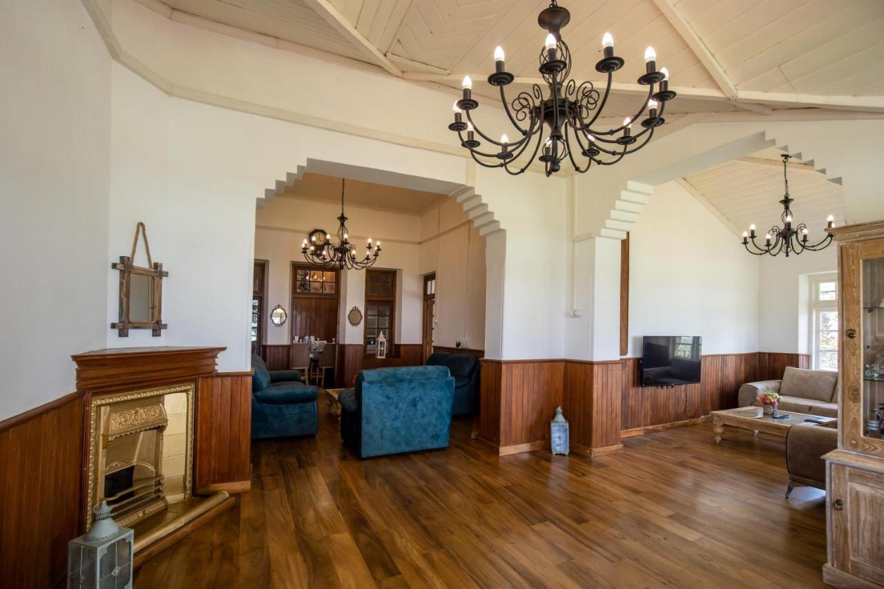 Andriyala Hotel Diyatalawa Buitenkant foto